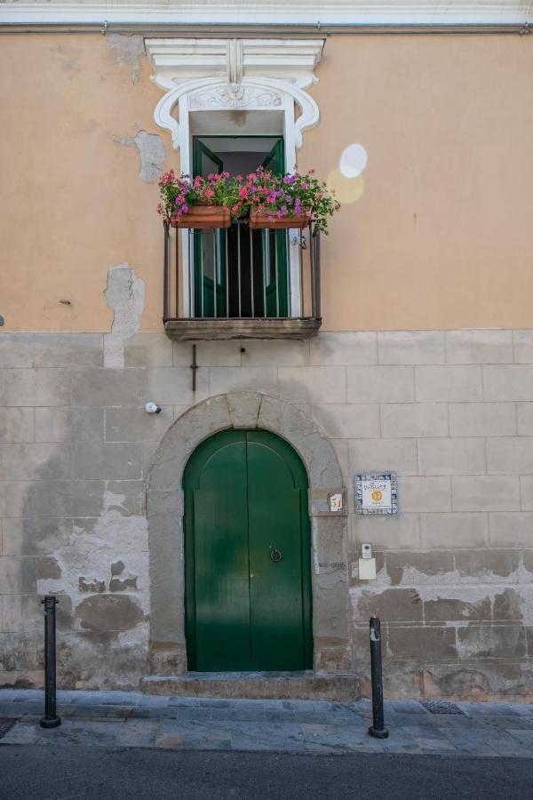 Villa Lery Guesthouse Agropoli Eksteriør billede