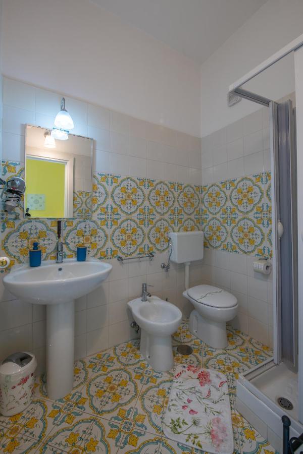 Villa Lery Guesthouse Agropoli Eksteriør billede